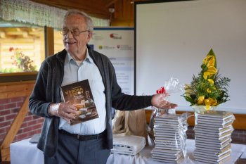 Je hanba, že mlieko na slovenskú špecialitu bryndzu, vozíme z Talianska, Francúzska a Rumunska