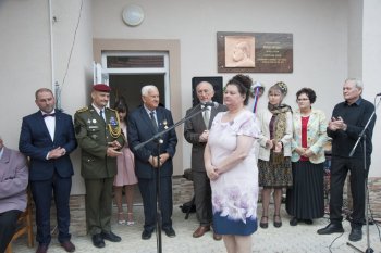 V Chanave  otvorili pamätnú izbu nášmu umelcovi Pelikánovi z Lietavskej Lúčky.
