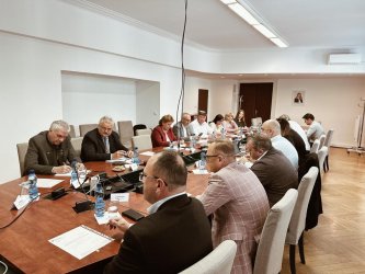    MENEJ BYROKRACIE V AGROSEKTORE