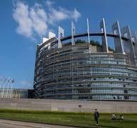 Európski politici mali pozitívne krvné testy na toxíny, zo Slovákov sa nechal otestovať Hojsík